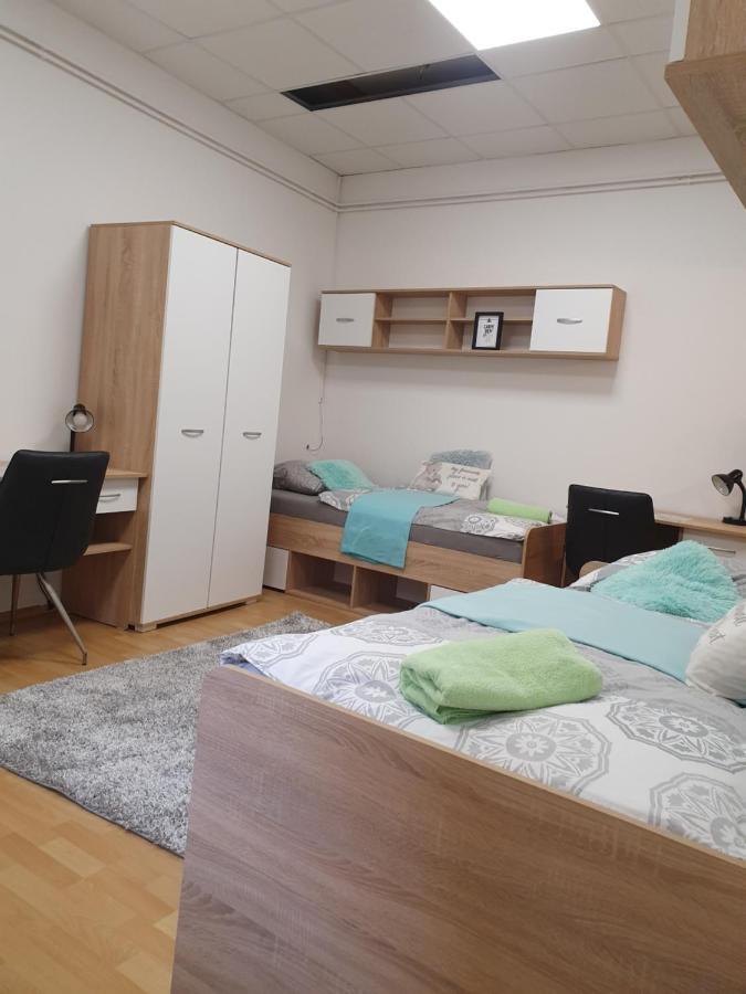 Maribor City Center Minidorm Apartment Kültér fotó